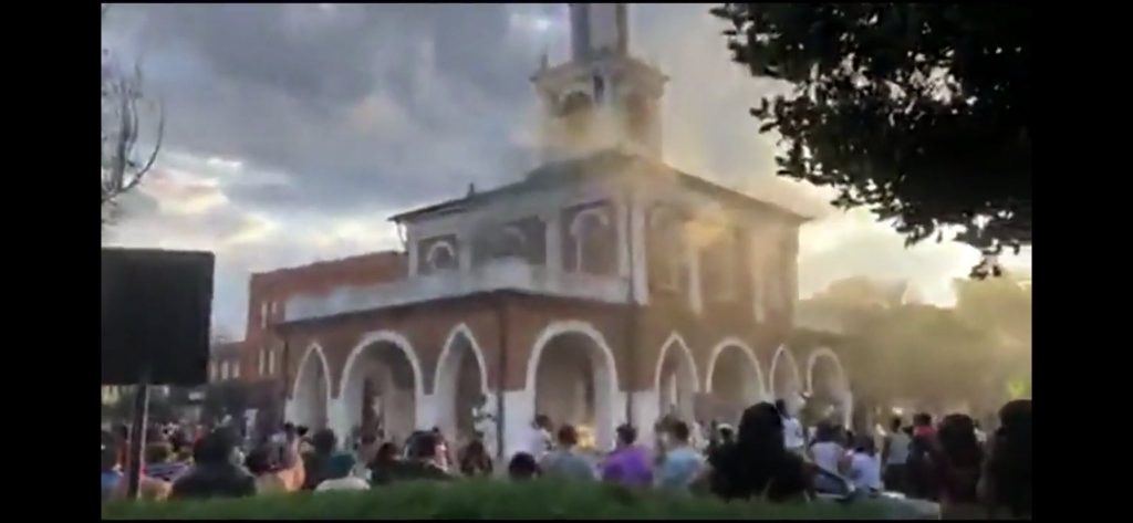 market house, north carolina rioters