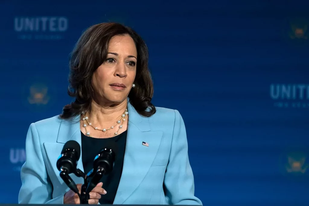 kamala harris border