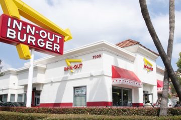 famous burger chain in-and-out