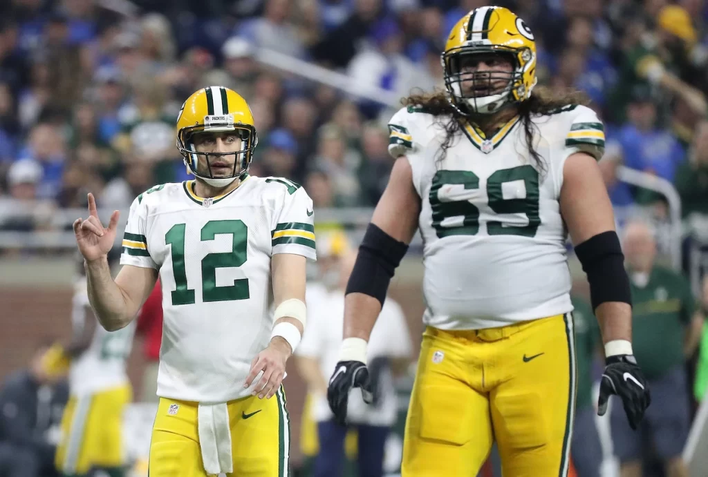 green bay packers aaron rodgers david bakhtiari