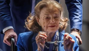 Confused Dianne Feinstein Asks 'Where Am I Going?' While Returning to Work as a Senator