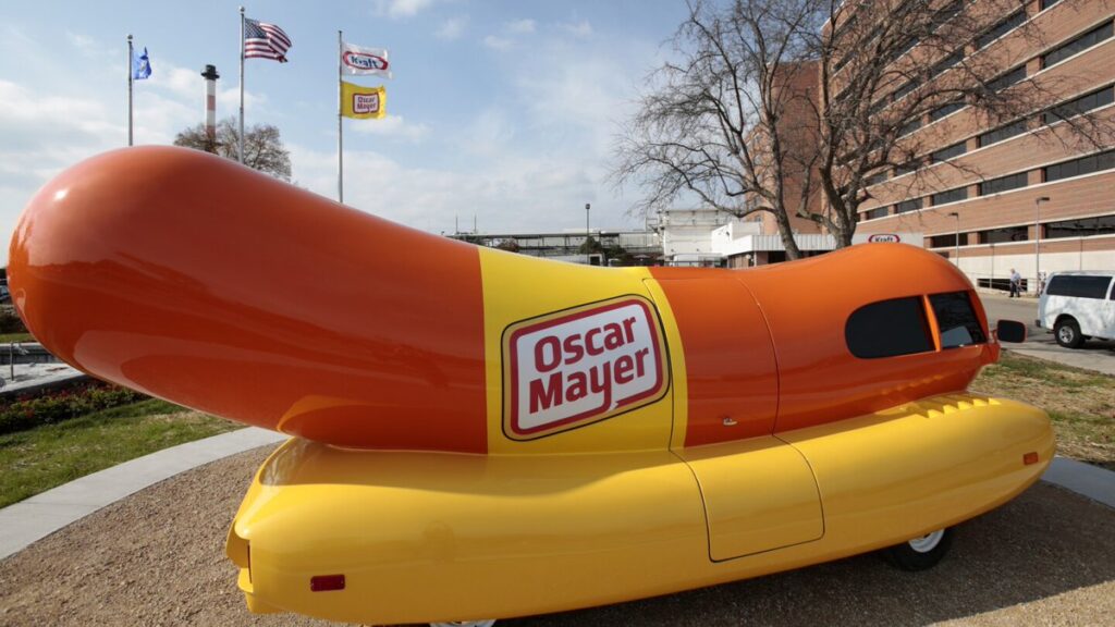oscar meyer wienermobile