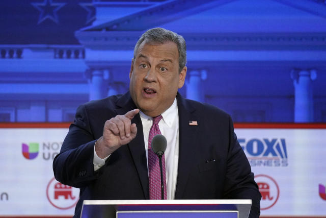 republican candidate chris christie donald duck