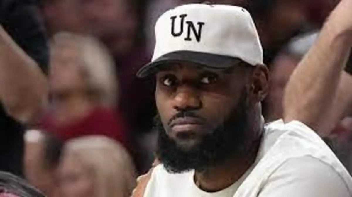 LeBron James Caught on Camera Disrespecting America Daily Patriot Report