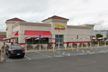 in-n-out-burger-chain-oakland-california
