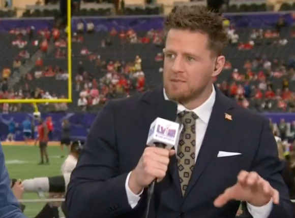 NFL Legend Has Hilarious Response to Social Media's Reaction to His New 