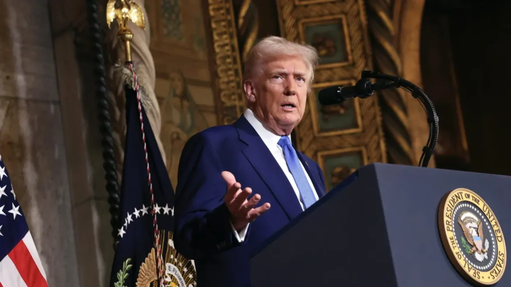 trump speaking