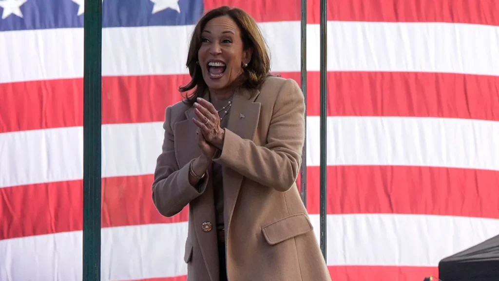 kamala harris clapping