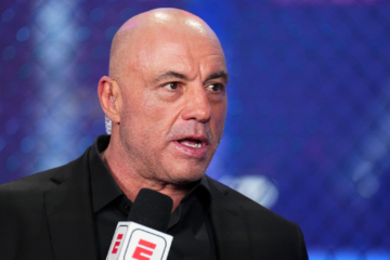 joe rogan with espn mic