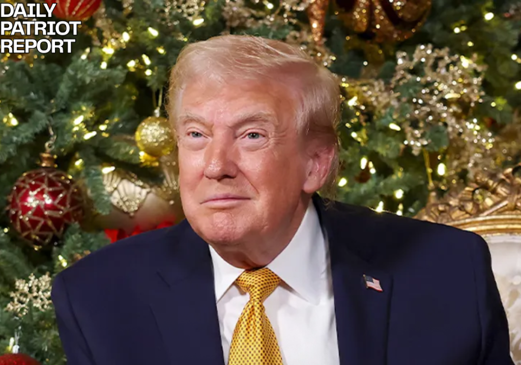 TRUMP MERRY CHRISTMAS
