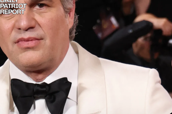 golden globes anti ice pins