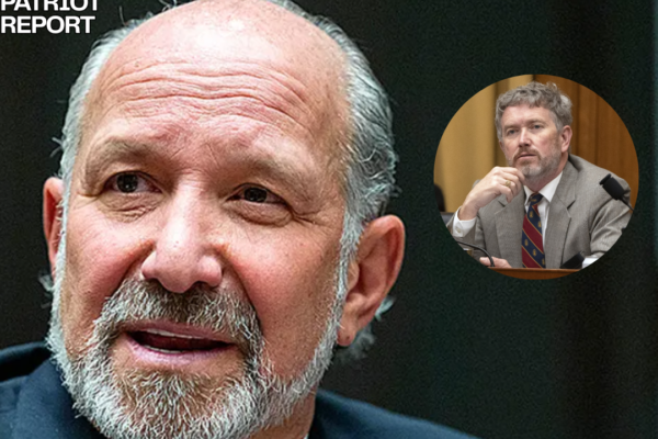 bipartisan calls for lutnick to step down