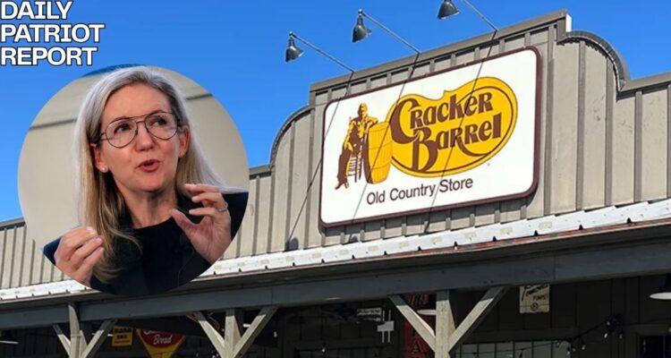 cracker barrel restaurant ceo stepping down