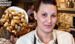 Cracker Barrel Once Again Enrages Loyal Fans With Sudden Menu Change